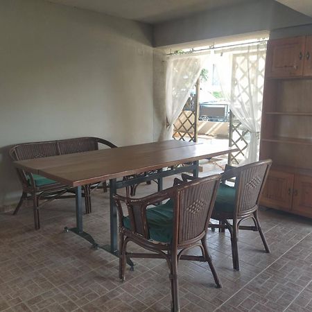 3 Steps Appartement Alexandroupolis Buitenkant foto
